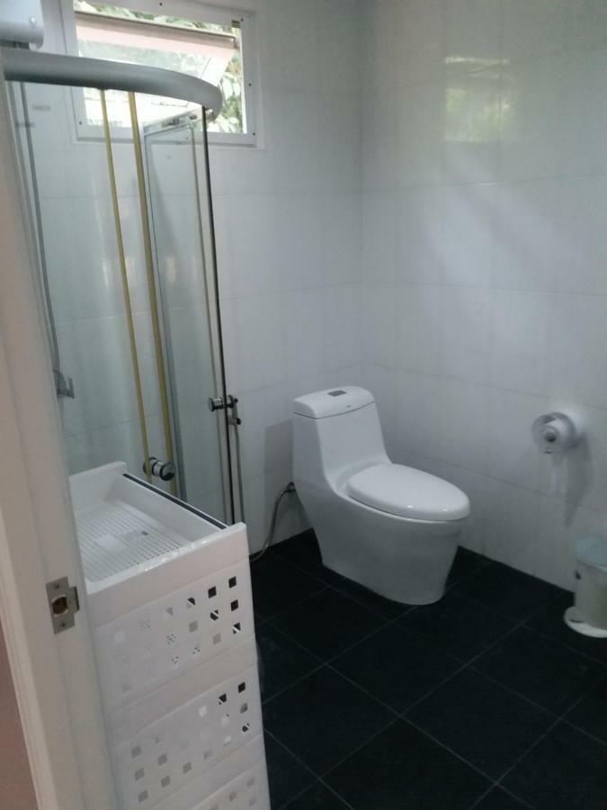 Residence Chez Nous Phuket Rawai Buitenkant foto